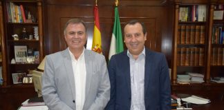 Ruiz Espejo abandona su cargo como delegado del Gobierno para centrarse en su candidatura al Parlamento