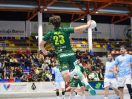 El Dólmenes Antequera vence a Ibiza y sigue en racha (28-24)