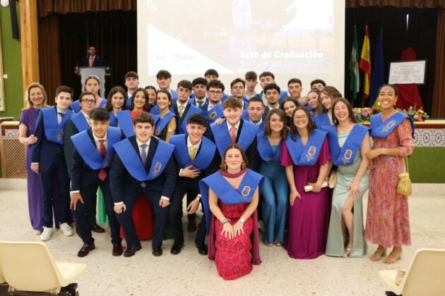 Graduados bachillerato 2 1