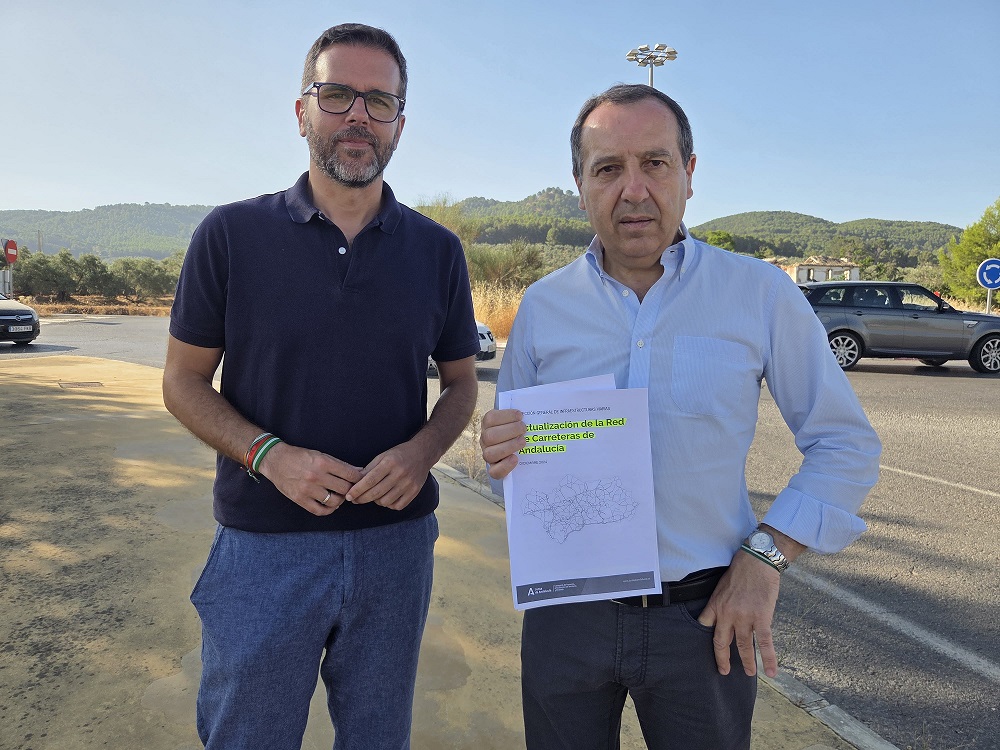 POLITICA El PSOE atribuye la competencia del arreglo de la A 7282 a la Junta de Andalucia