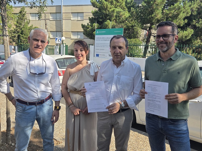 POLITICA El PSOE exige una solucion definitiva al problema estructural del IES Los Colegiales
