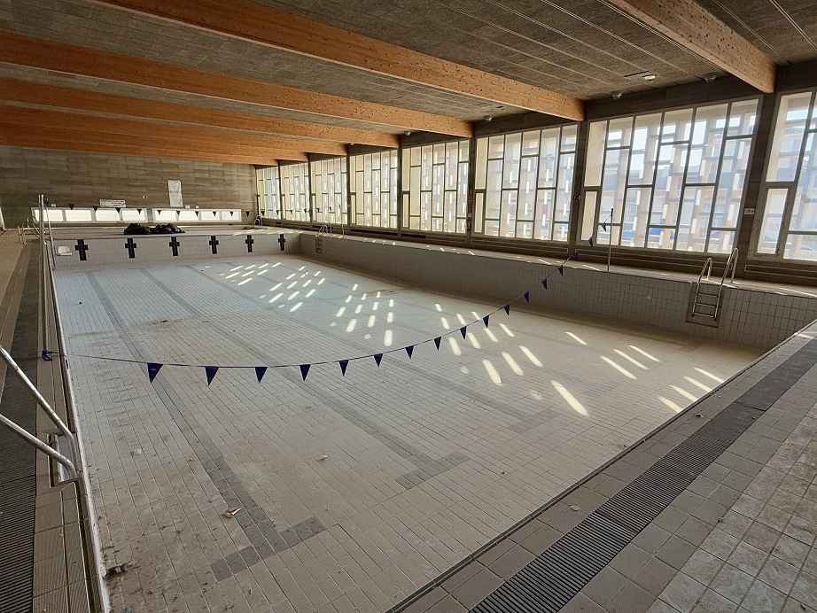 Campillos adjudica el proyecto de reforma de la piscina municipal cubierta 9 528152084 1188632993305197 3231144409357596500 n
