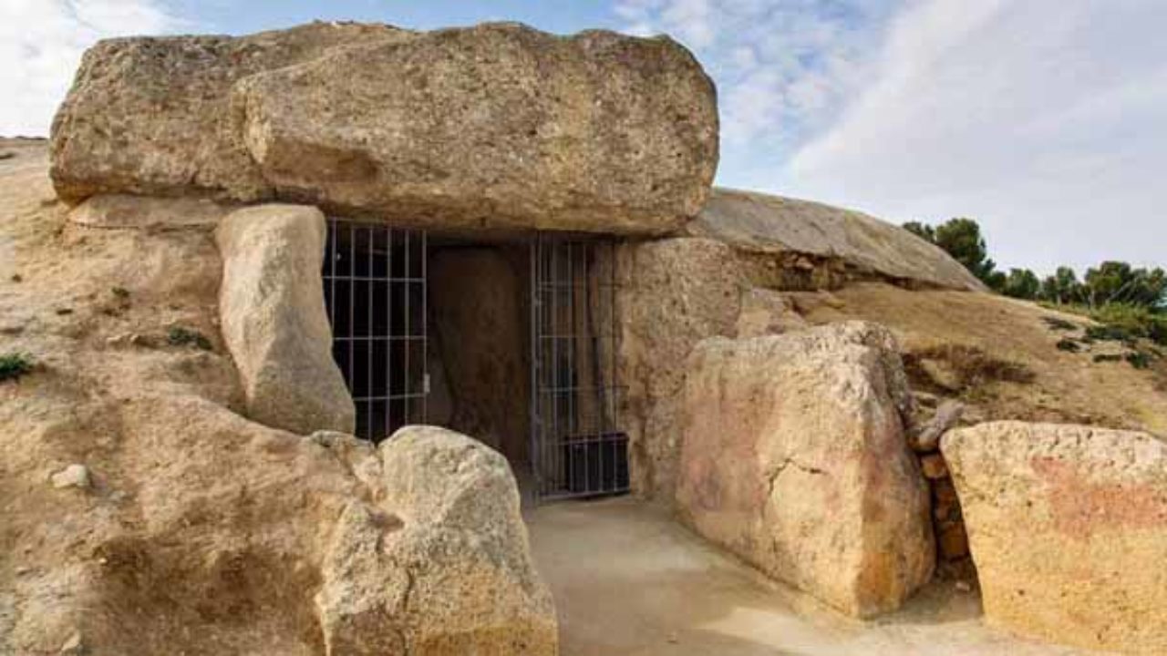 dolmenes de antequera