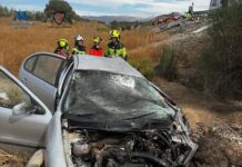 Cinco heridos al salirse su coche en la A-92 en Archidona