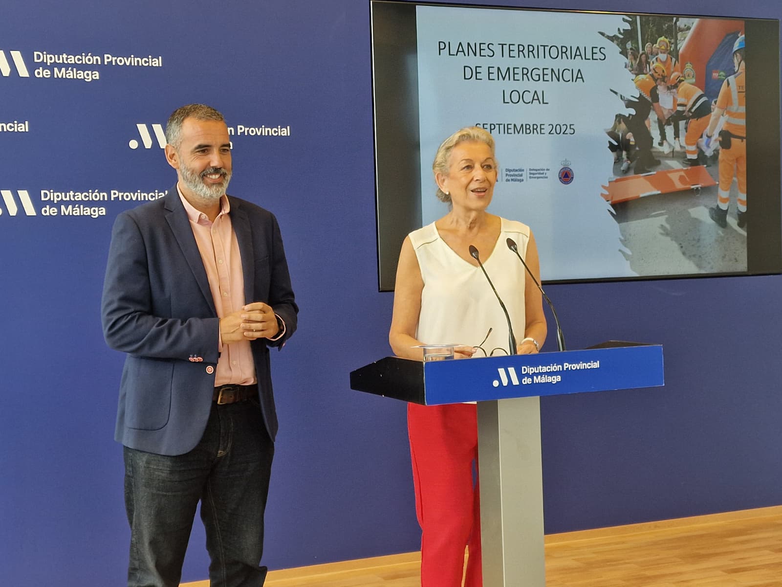 entrega de planes de proteccion civil 3