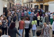 Movilización multitudinaria en Alameda contra el desahucio de un vecino de 64 años con más de un 90% de discapacidad