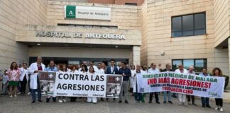 Amenazan a una radióloga mientras realizaba una ecografía en el Hospital de Antequera