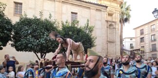 GALERÍA | Procesión extraordinaria del Mayor Dolor de Antequerana