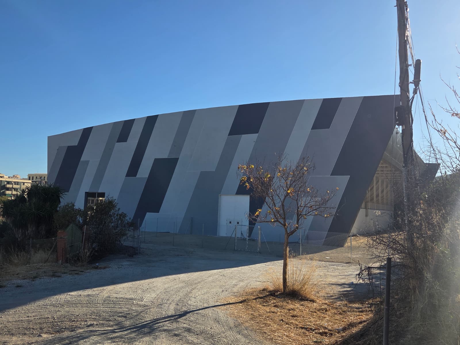 Antequera podrá empezar a hacer uso de su nuevo pabellón en noviembre 10 WhatsApp Image 2025 10 24 at 10.46.521