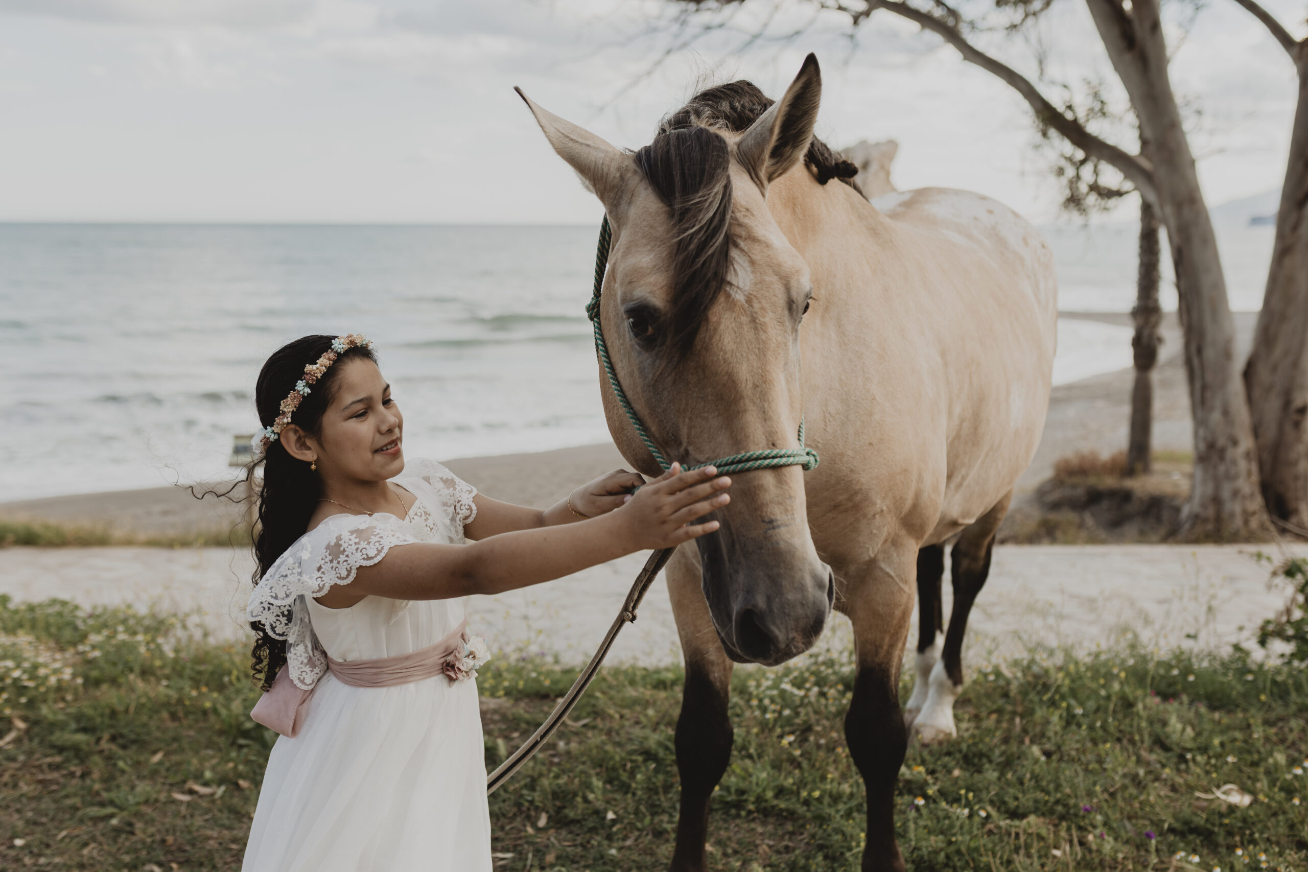 Tu Primera Comunión, un recuerdo inolvidable para toda la vida con CIRA Fotografía 46 comunion caroline 47 scaled