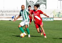 Reparto de puntos entre el Antequera CF y el Sevilla Atlético (1-1)