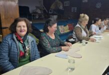 Archidona celebra un taller de cojines terapéuticos para mujeres con cáncer de mama