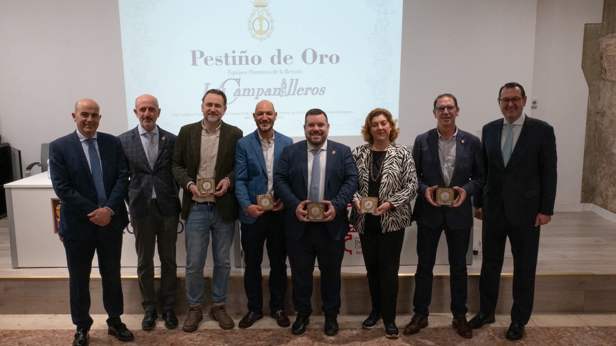 La Cofradía del Huerto de Archidona entrega el Pestiño de Oro a la revista 'Los Campanilleros' 5 FB IMG 1763322765000
