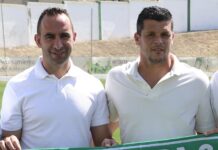 Alberto Aguilar y Álvaro Silva toman las riendas del Antequera CF a la espera del nuevo entrenador