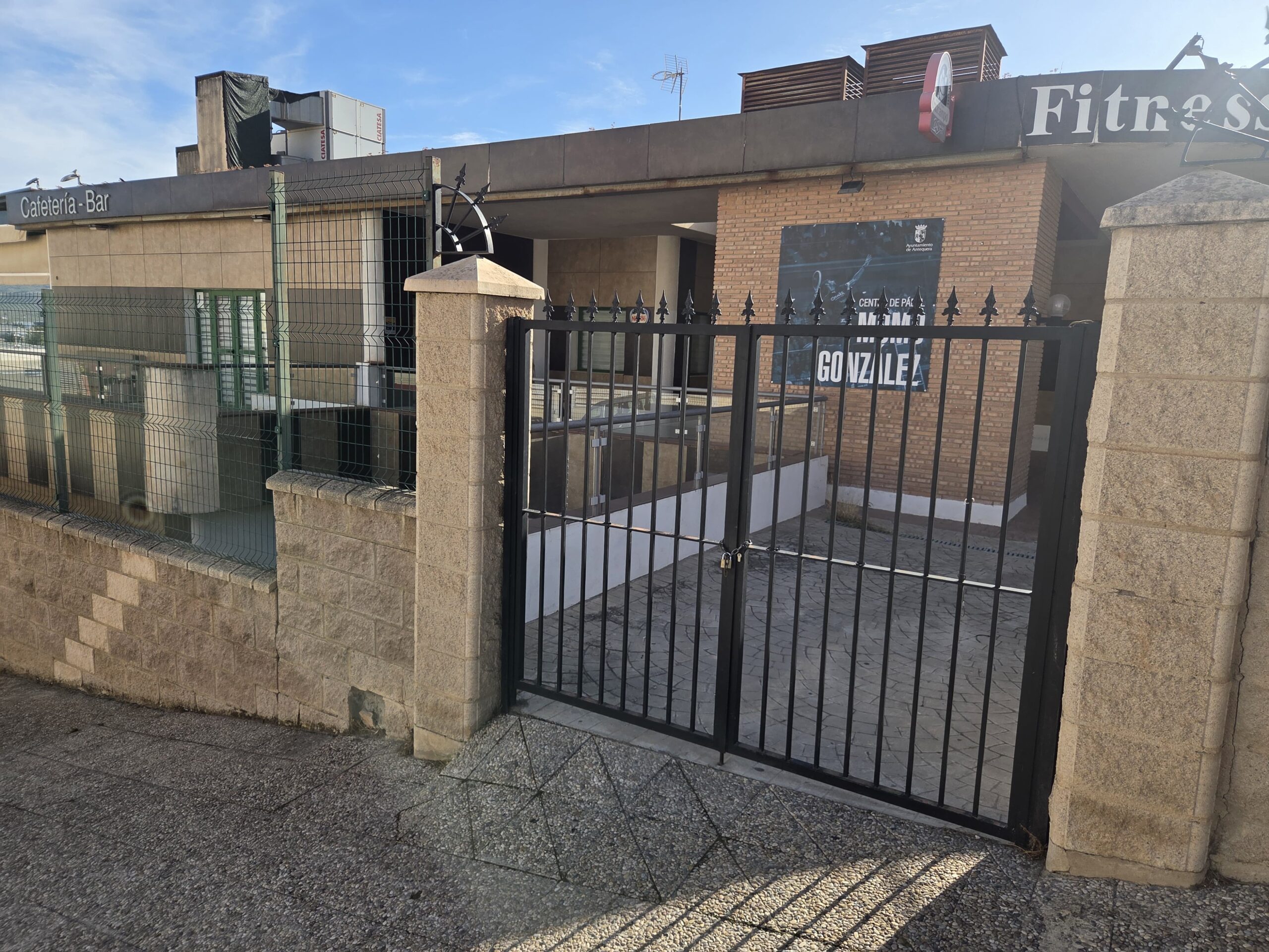 El Centro La Quinta de Antequera sufre un nuevo retraso para su reapertura 9 IMG 20251107 WA00961 scaled