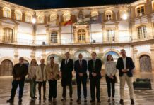 La Plaza de Ochavada de Archidona realza su belleza arquitectónica con un nuevo alumbrado