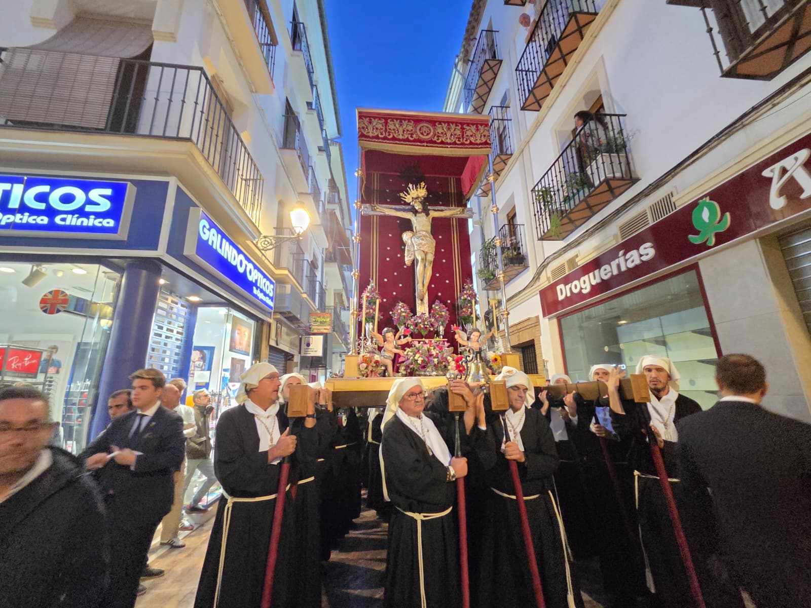 WhatsApp Image 2025 11 08 at 19.04.35