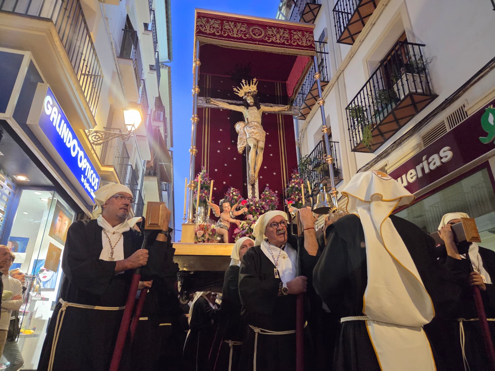 WhatsApp Image 2025 11 08 at 19.04.37