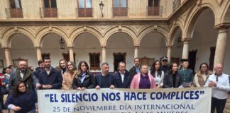 GALERÍA | Acto institucional en Antequera por el Día Internacional para la Eliminación de la Violencia contra la Mujer