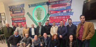 La Peña Frente Torcal inaugura su sede en Antequera