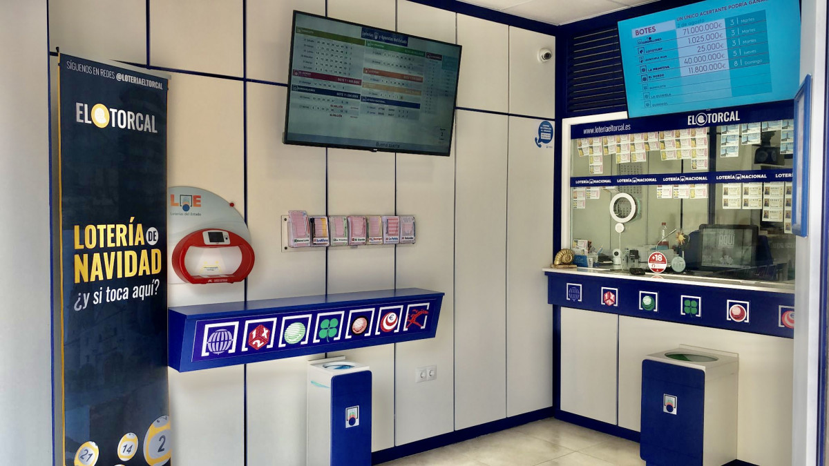 La suerte vuelve a hacer parada en Antequera con el segundo premio de la Lotería Nacional 5 e5b54616938df5cb18499907d10f1055