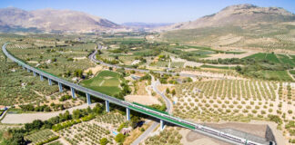 Luz verde a la licitación de la electrificación de 46 kilómetros de vía duplicada en la alta velocidad Antequera-Granada por 13,4 millones de euros