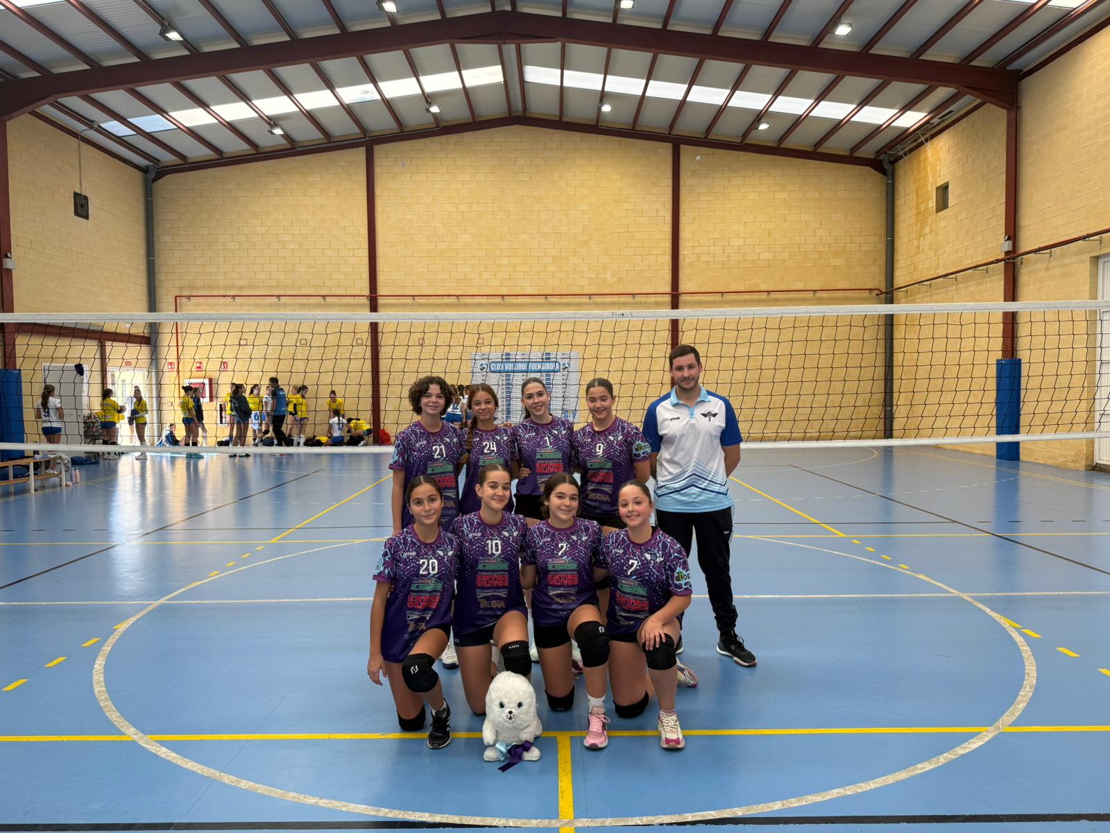 La Vega Voley cierra una nueva jornada de voleibol emocionante 17 if 16 11