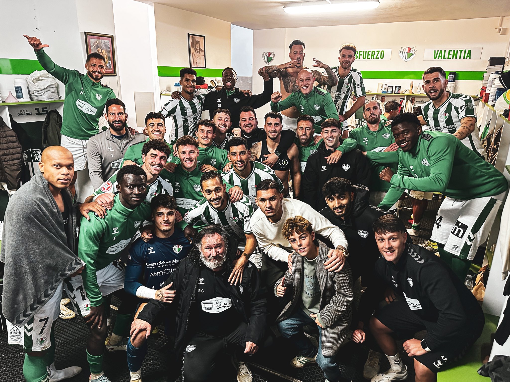 El Antequera CF suma su segunda victoria consecutiva (2-1) 5 20251207 225217