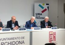 El Gobierno reconoce al oncólogo archidonés Emilio Alba con un Premio Plaza de España