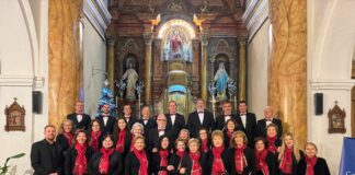 La coral ‘Ciudad de Antequera ofrece un gran concierto de Navidad en Benadalid