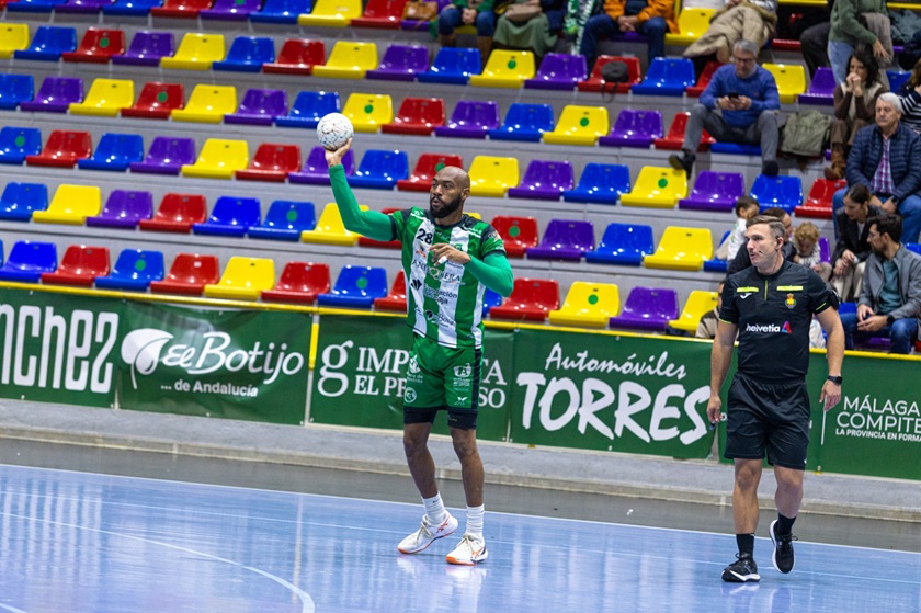 Victoria del Balonmano Dólmenes Antequera en la pista de Moguer (26-32) 5 Imagen de WhatsApp 2025 12 14 a las 09.56.53 b74e9a17