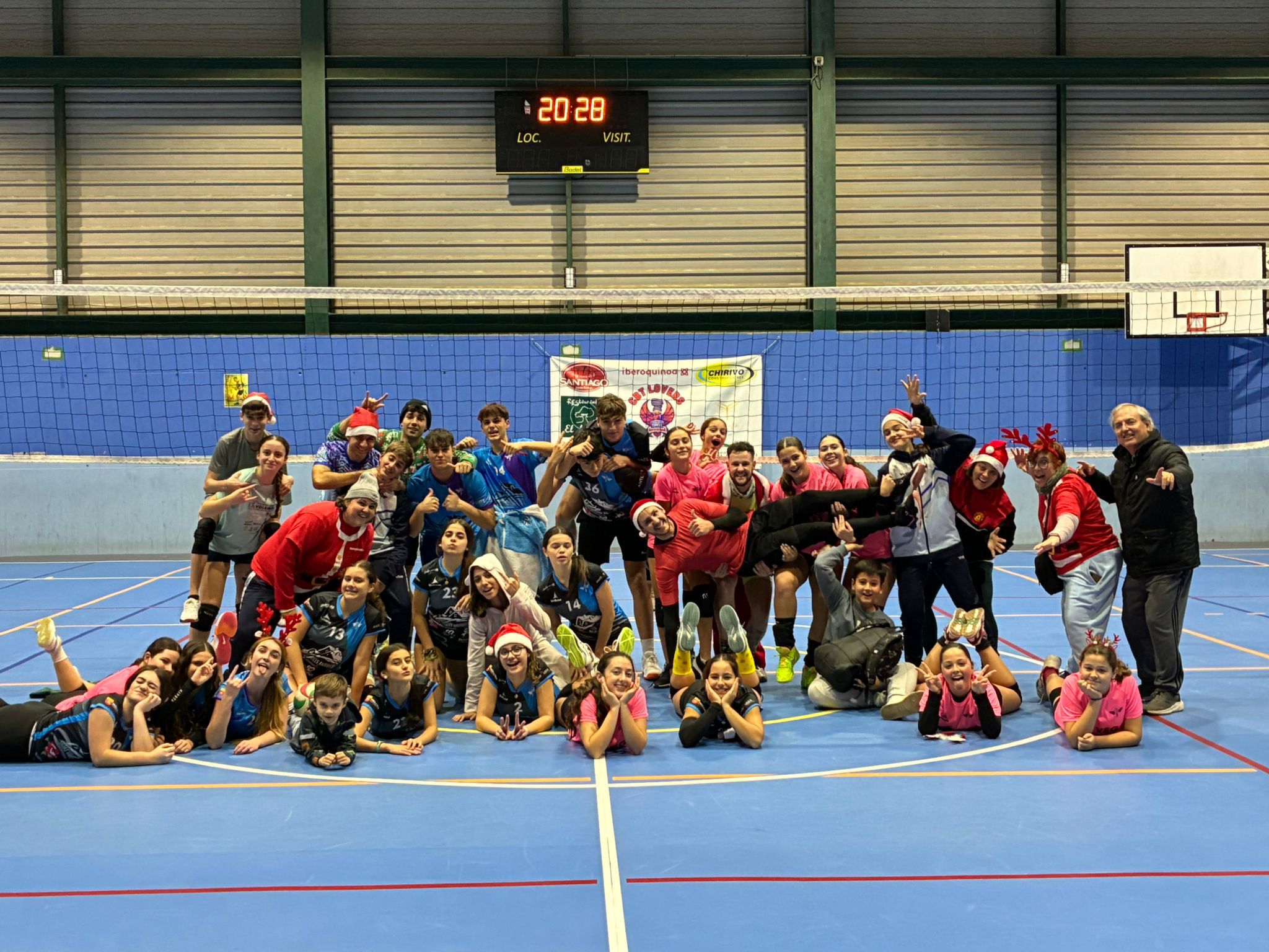 Viernes de Voley Navideno