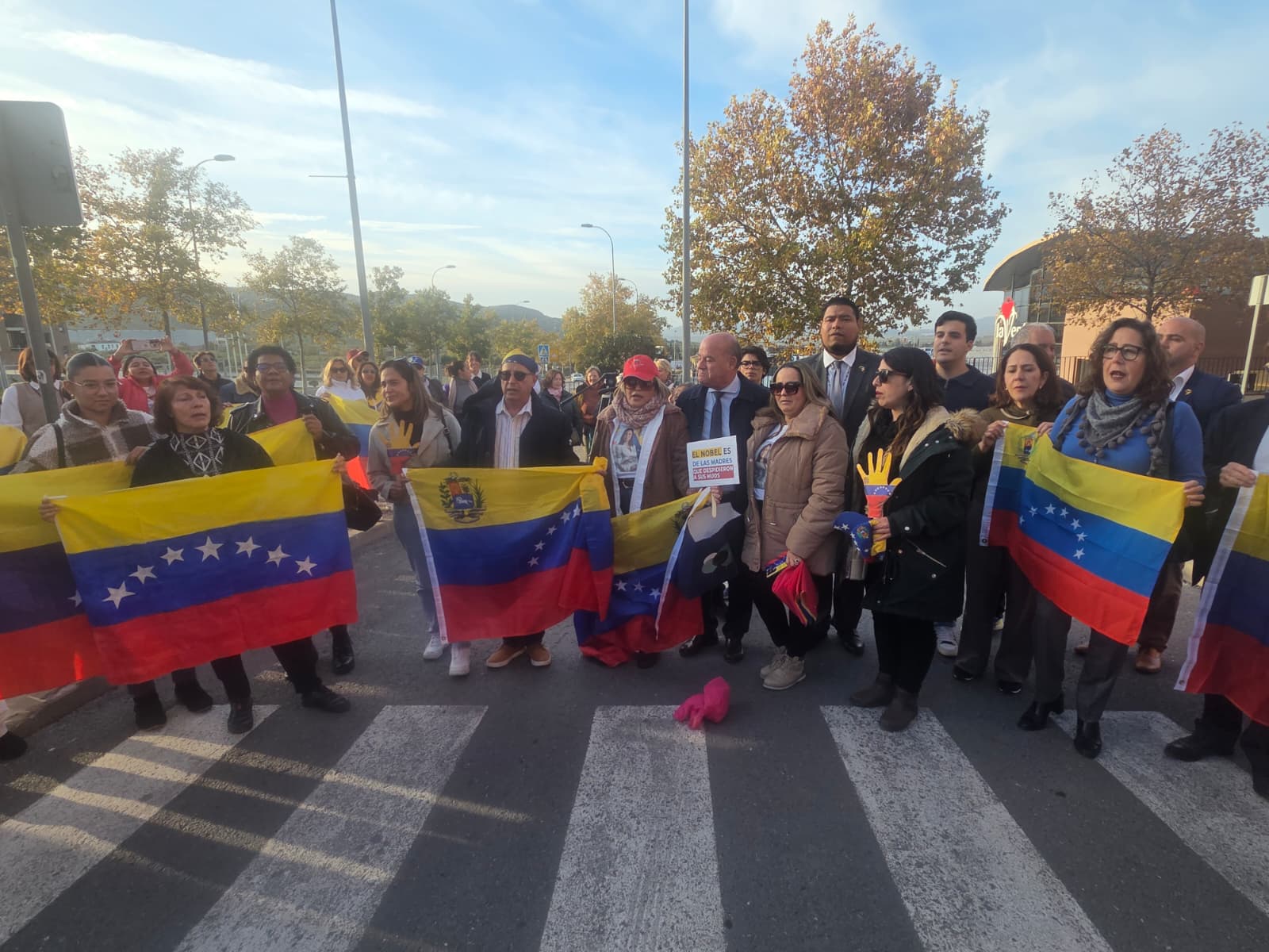 WhatsApp Image 2025 12 09 at 17.17.03