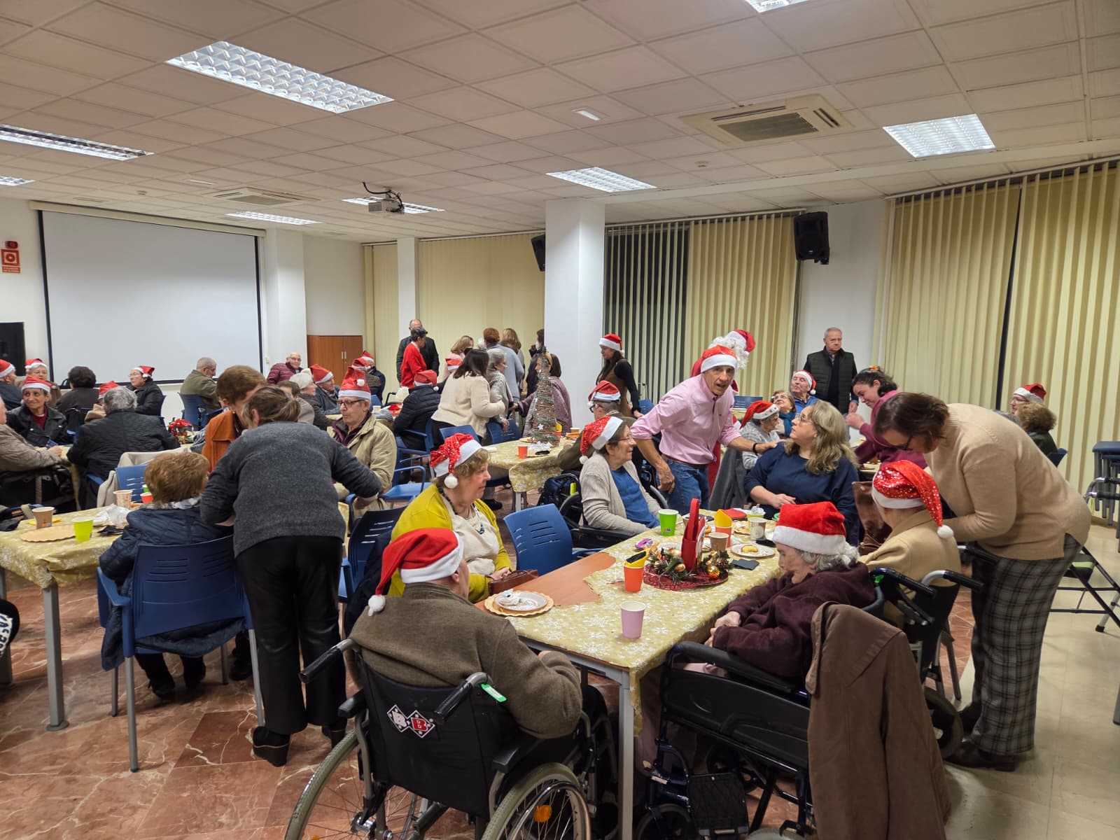 WhatsApp Image 2025 12 16 at 19.43.45