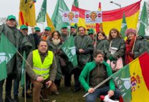 Agricultores malagueños piden en Estrasburgo que no se juegue con la seguridad alimentaria ni con el futuro del campo europeo