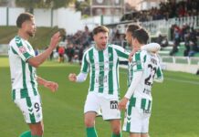 El Antequera CF suma tres nuevos puntos en El Maulí (2-0)