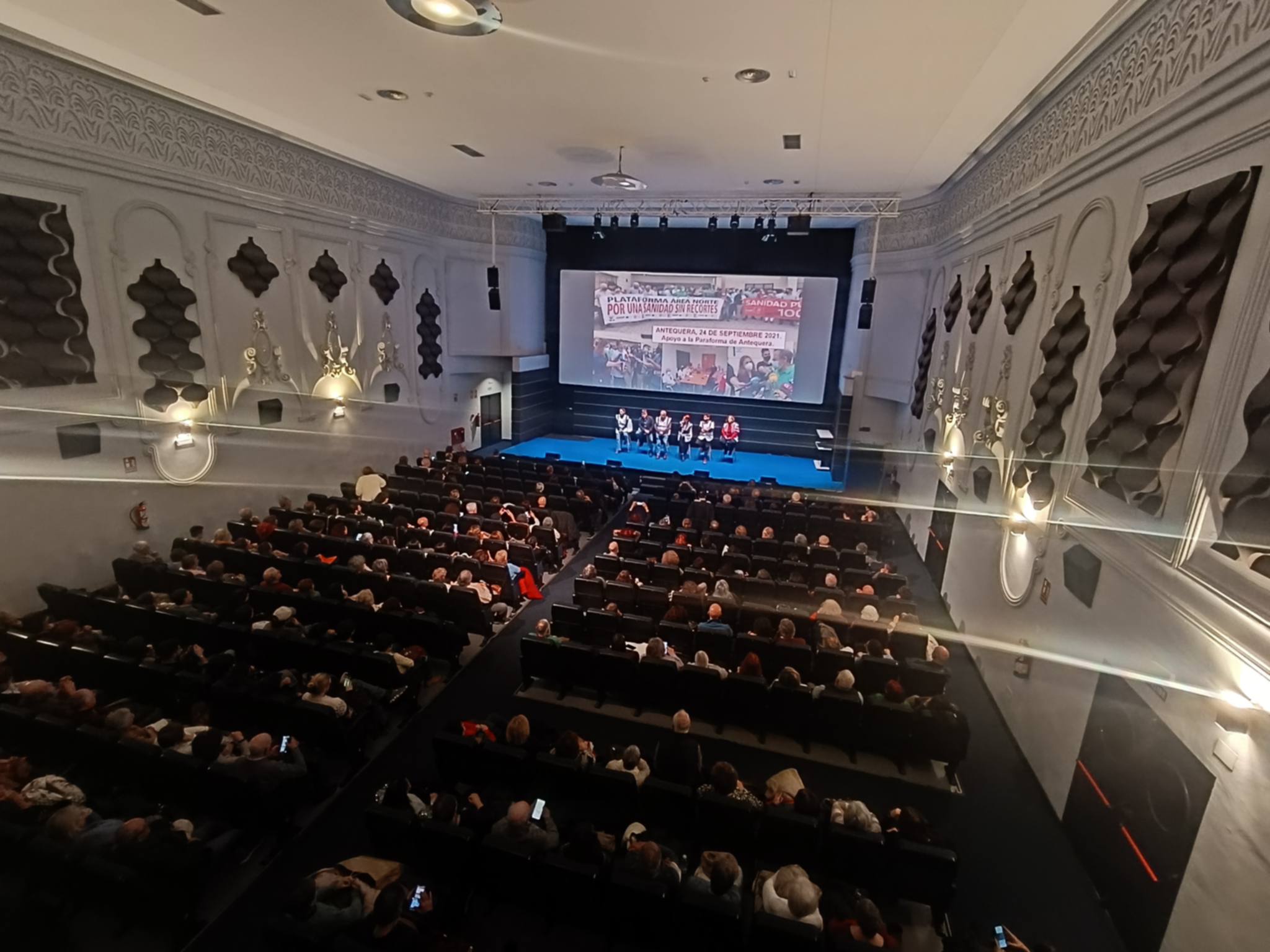 COMARCA La plataforma sanitaria de Antequera participa en el documental sobre la sanidad publica Salud no responde de Marea Blanca