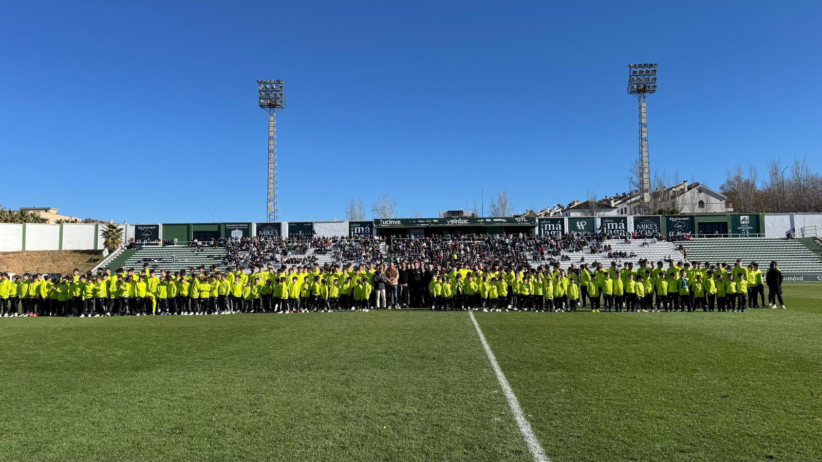 El Antequera CF cae en casa contra el Atlético Madrileño (2-4) 2 G Y8crSWwAAllh4