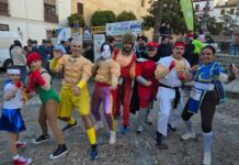 GALERÍA | Antequera despidió el año con una San Silvestre cargada de color, diversión y espíritu gamer