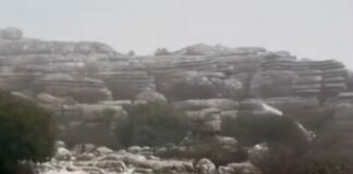 Febrero arranca con frío y nieve en el Torcal de Antequera