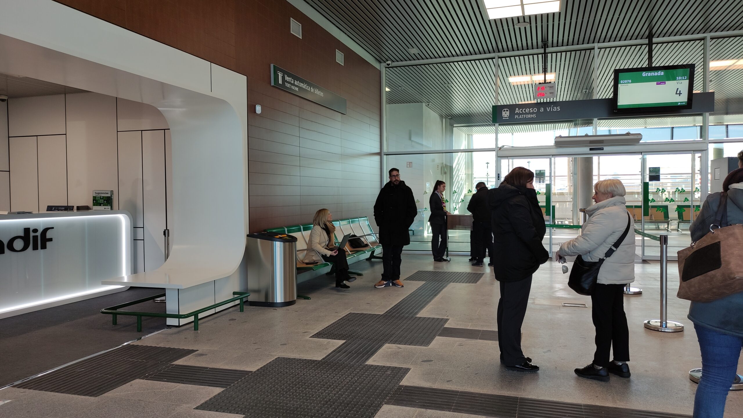 Antequera recupera el AVE directo a Madrid 1 IMG 20230125 101128 scaled 1