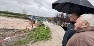 Antequera despliega un operativo de emergencia en Bobadilla ante el inminente desbordamiento del Guadalhorce