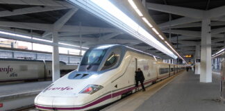 Barón alerta sobre el «caos» de Renfe en vísperas de Semana Santa en Antequera