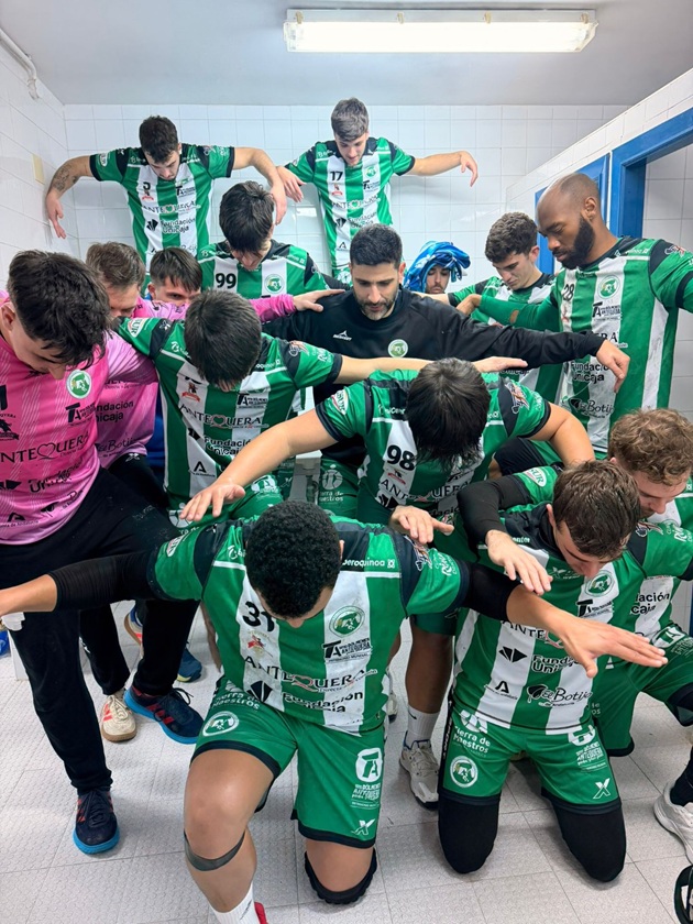 El Dólmenes Antequera suma su 14ª victoria consecutiva (28-35) 1 WhatsApp Image 2026 01 31 at 21.29.23