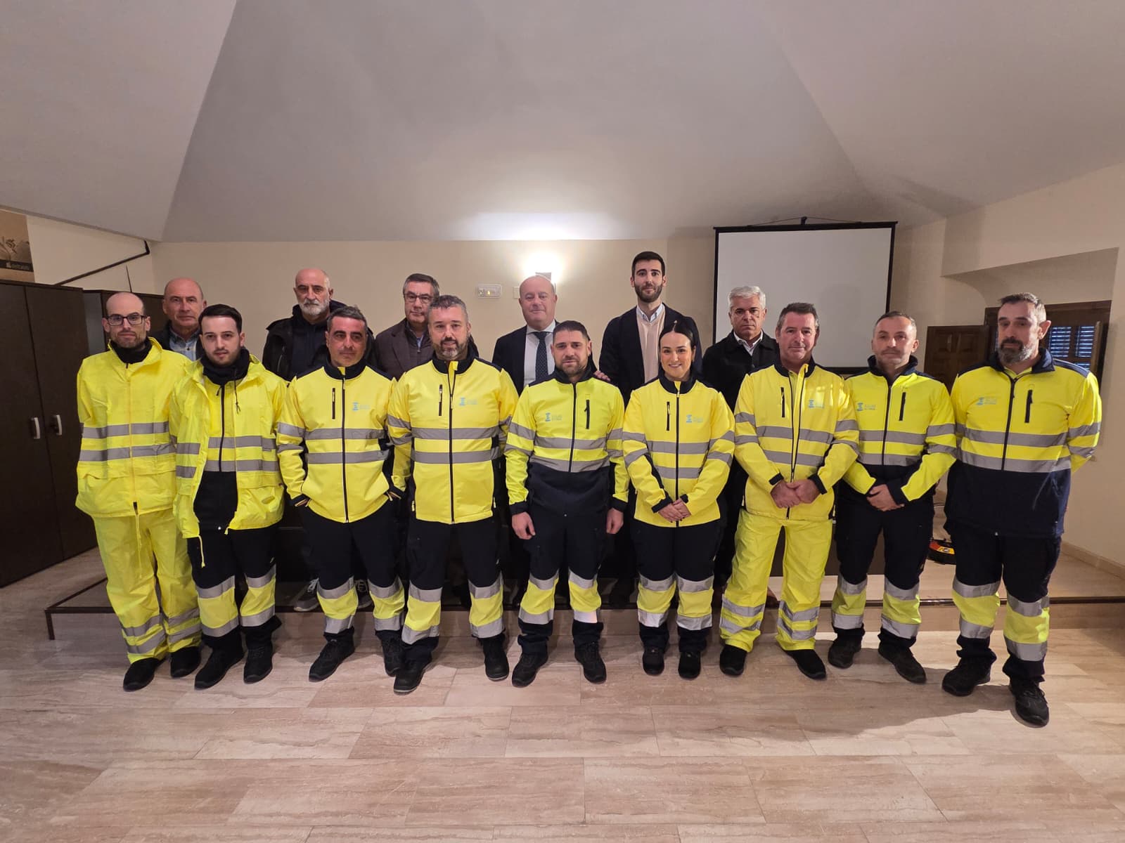 Aguas del Torcal incorpora nueve operarios a su plantilla que alcanza la cifra de 150 1 WhatsApp Image 2026 02 02 at 11.29.58