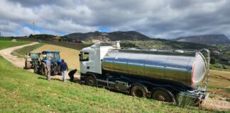 Las lluvias de las últimas semanas dejan una situación crítica en el sur del Torcal: cortes continuos de agua y caminos inutilizables