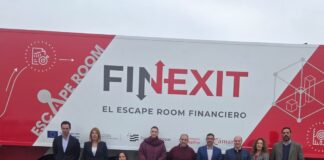 Alumnos de La Salle Virlecha de Antequera participan en un ‘scape room’ itinerante para aprender educación financiera