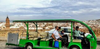 El microbús turístico de Antequera busca nuevo dueño