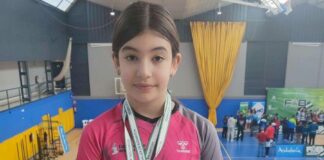 Sandra Esteban, la joven de Humilladero que se ha coronado campeona de Andalucía de bádminton
