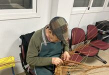 La Casa de la Cultura de Villanueva del Trabuco recupera el mimbre con talleres los miércoles y viernes